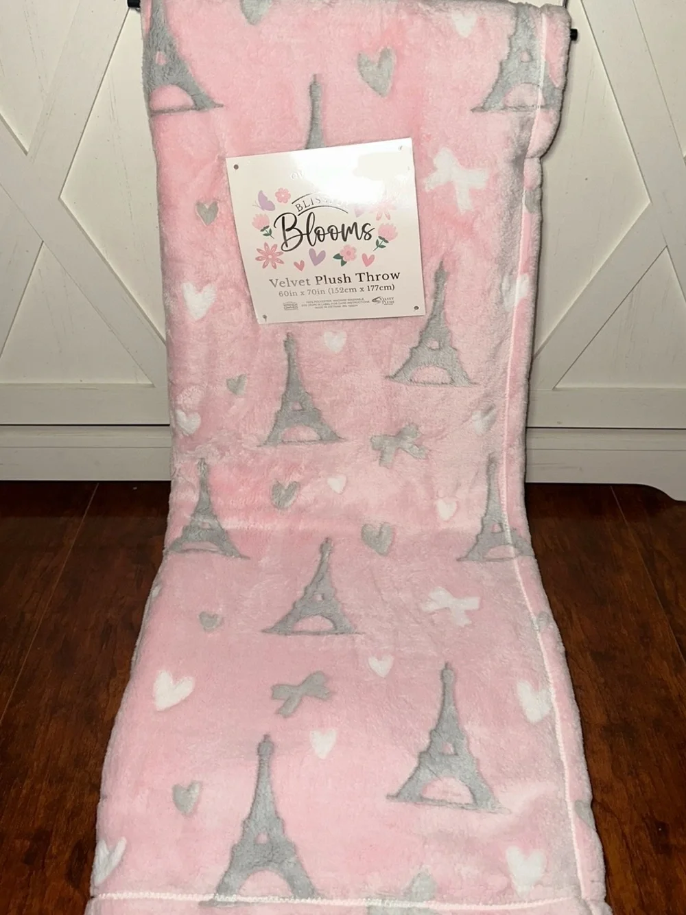 Pink Heart Embossed Velvet Plush Throw with Gray Eiffel Tower Motif